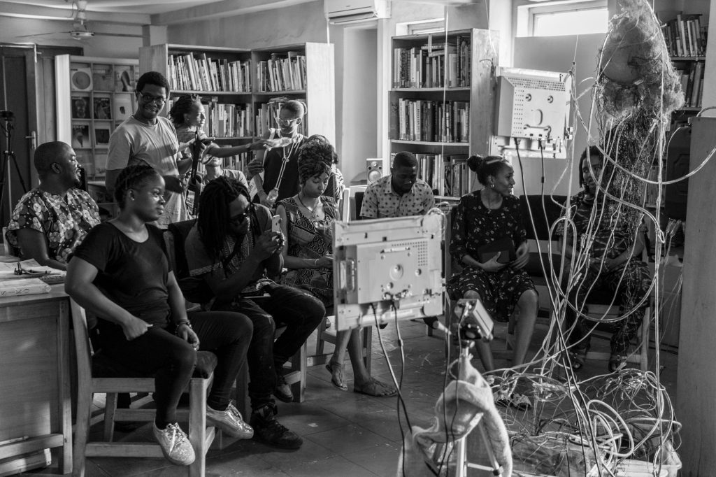 Em'kal Eyongakpa, k?rakaraka #3-i / m?? ntai b?rr?, inter-sessions, sonic lectures, live sets, at CCA Lagos Library, 2020, photo: Kene Nwatu